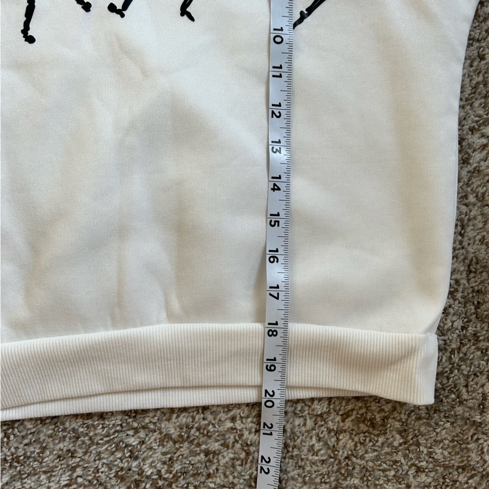 🦋 White Cropped Dancing Skeleton Crew Neck Sweatshirt Halloween Spooky Small - Picture 5 of 6